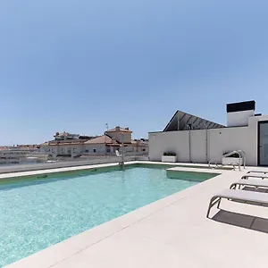  Apartment Stylish 2 Bedroom In Old Town Spain